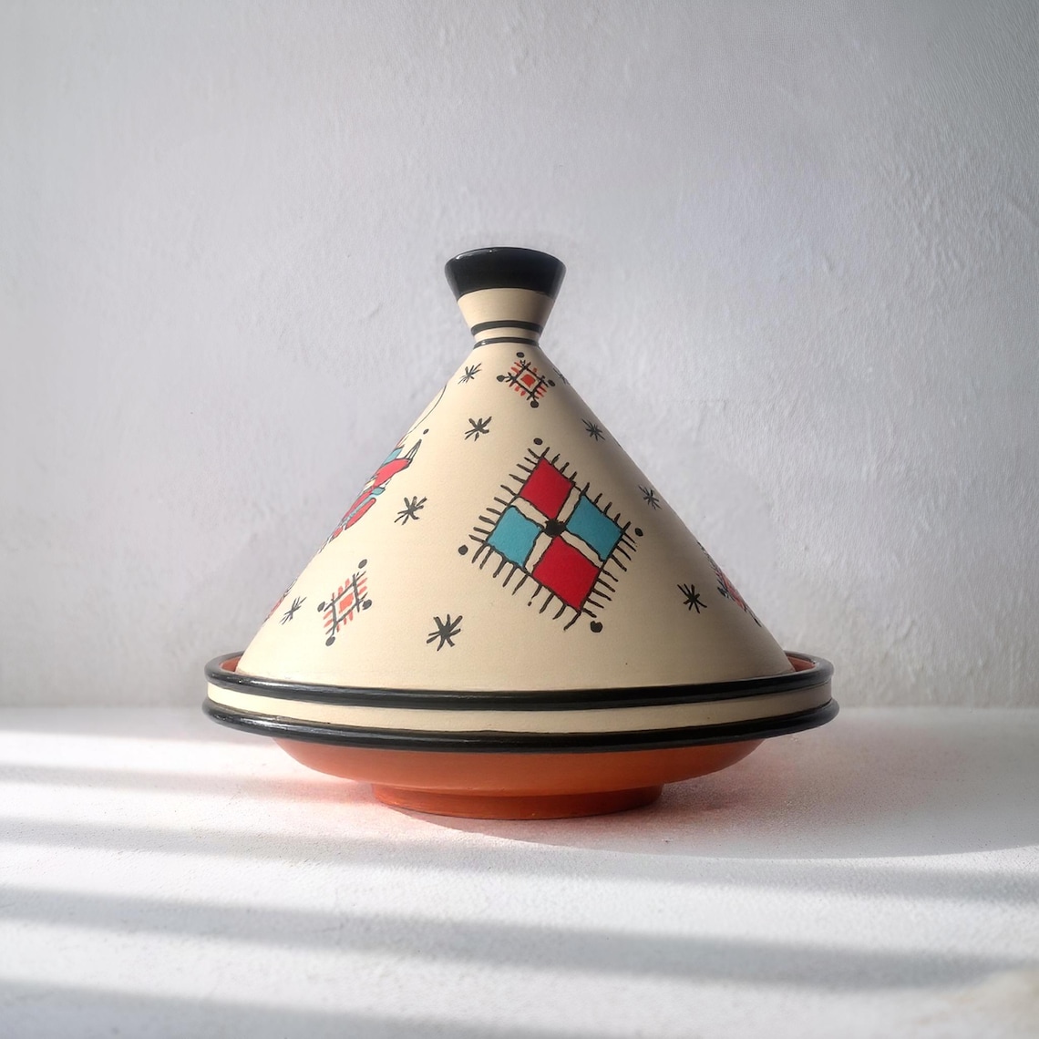 Authentic Handmade Tagine – Natural Clay Moroccan Pottery – Traditional Lead-Free Cookware & Decorative Pot – Artisan Painted Pottery