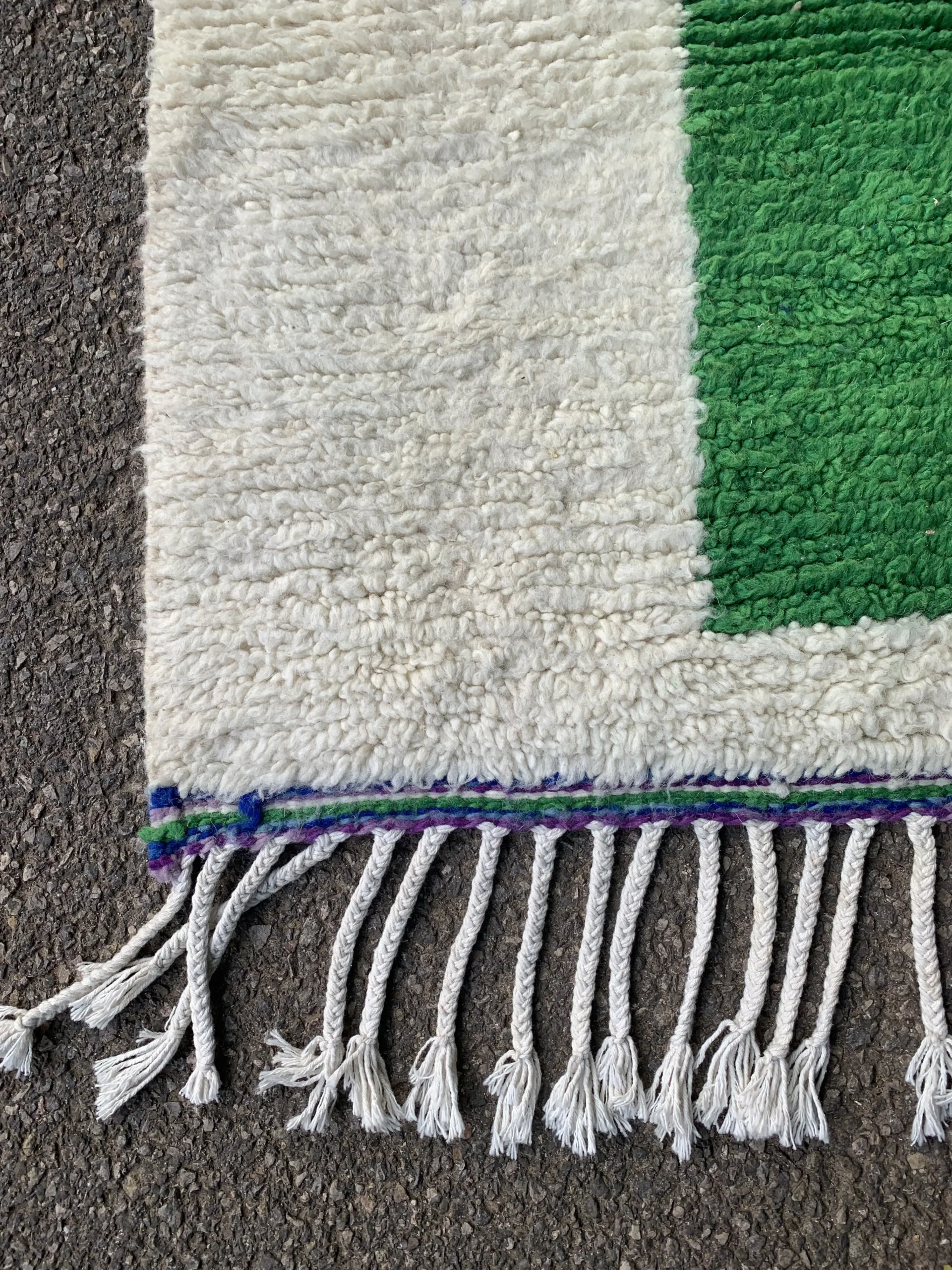 Color Block Handwoven-Style Wool Rug with Fringe - Image 4