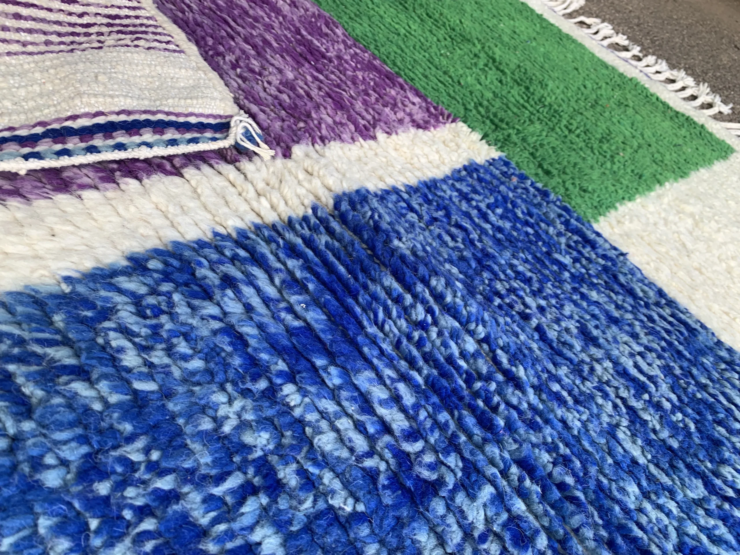 Color Block Handwoven-Style Wool Rug with Fringe - Image 9