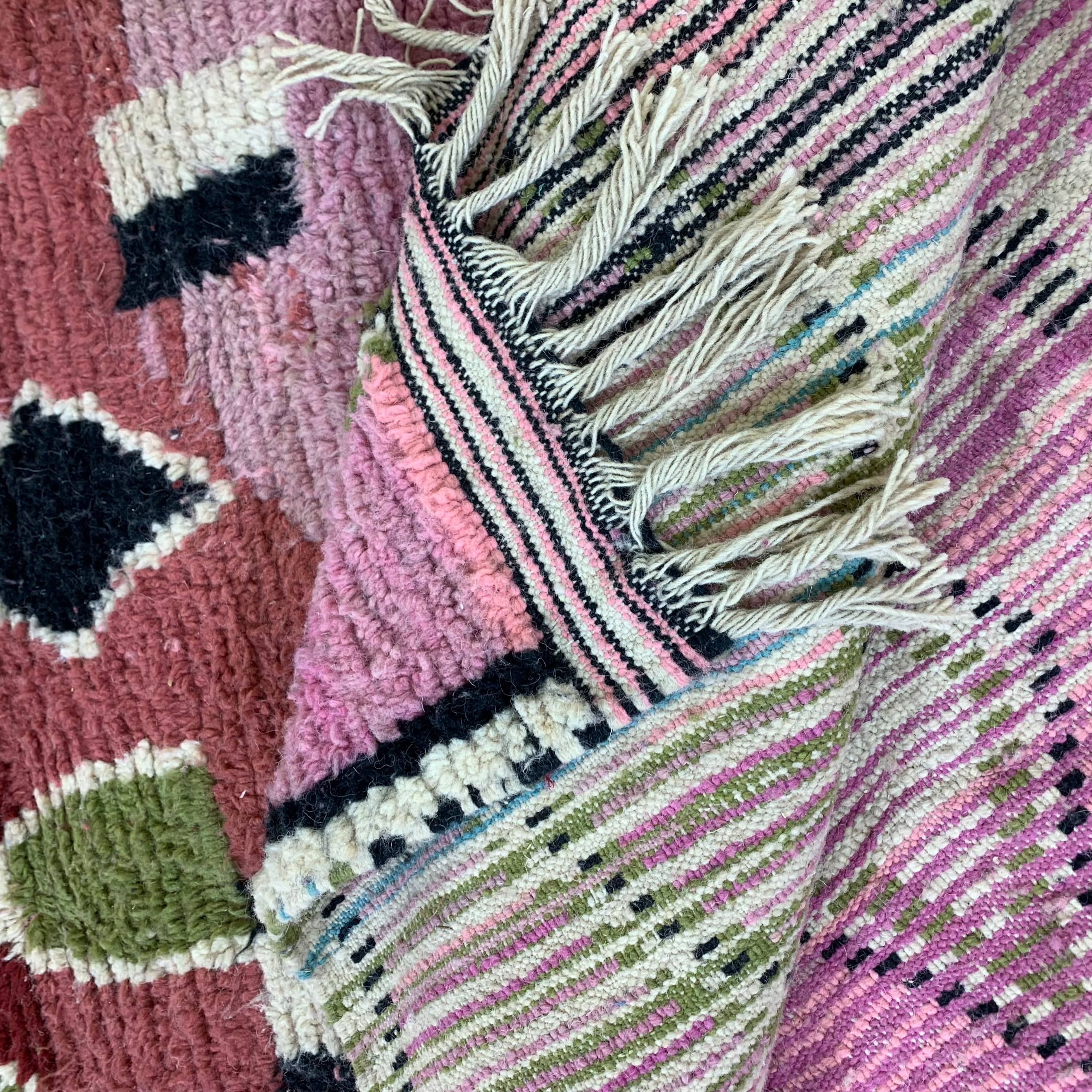 Handwoven Geometric Fringe Rug in Pink, Green & Cream